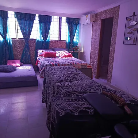 Casabrisamarly Habitación en casa particular